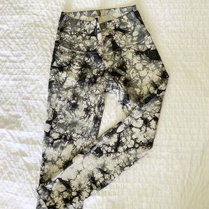 Lululemon Wunder Under Tie Dye Leggings